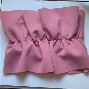 Ruffle strapless top